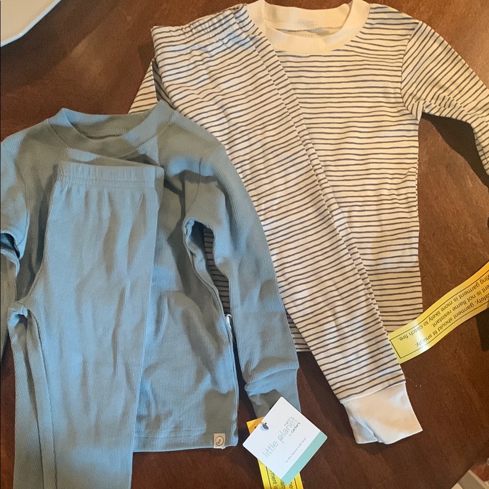 NWT Little Planet Organic PJs- set of 2